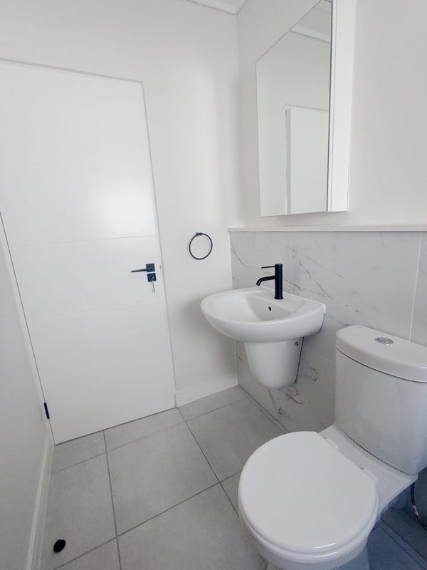 To Let 1 Bedroom Property for Rent in Zevenwacht Western Cape